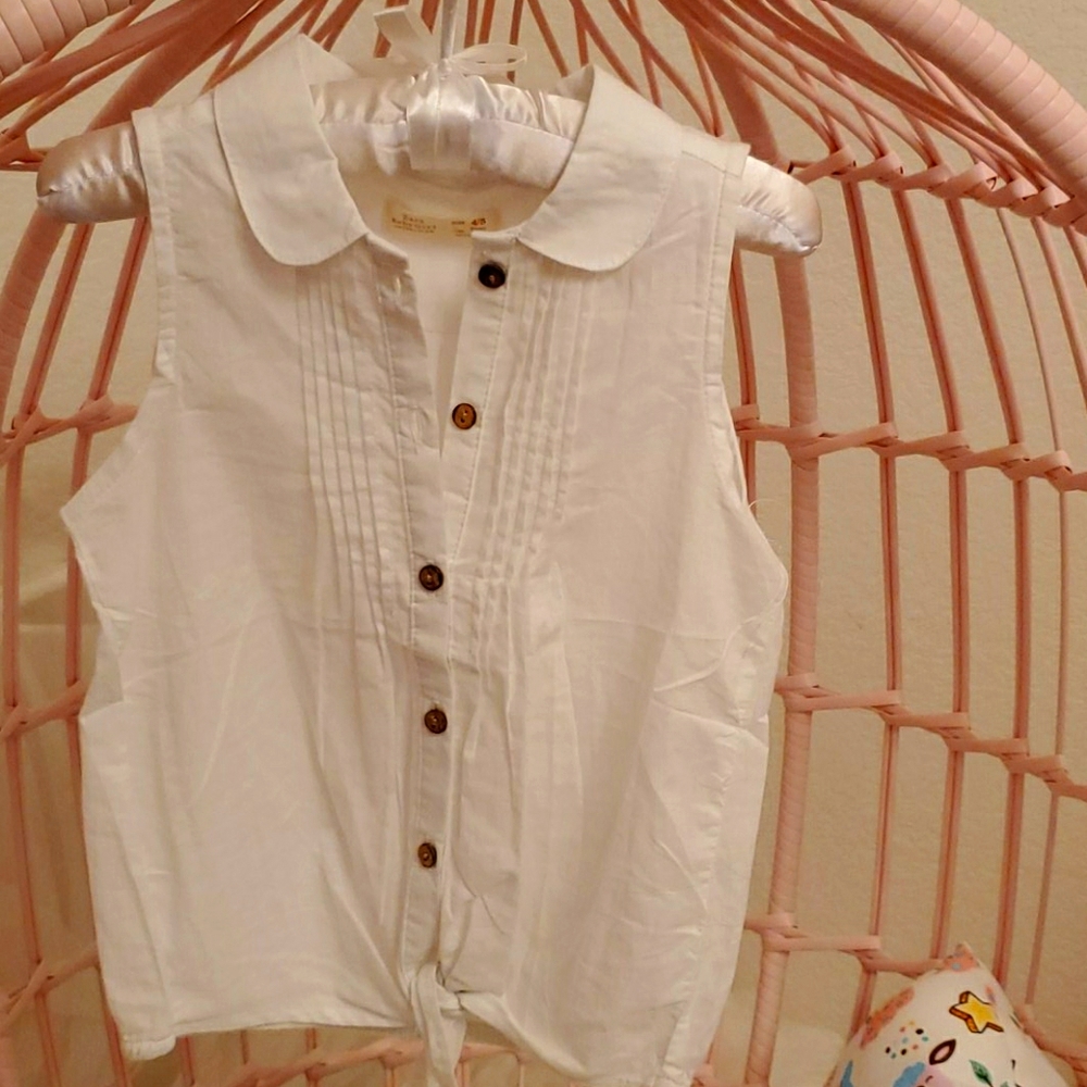 Baby Girls Shirt size (4-5)